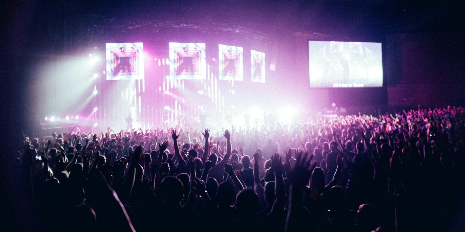 pexels-joshsorenson-154147